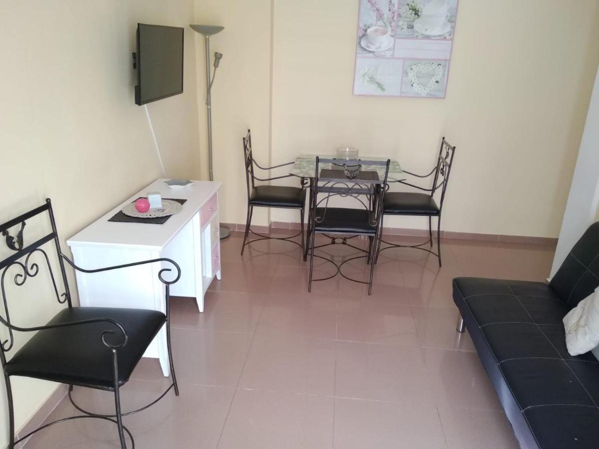 Nerja Apartamento Turistico 2B ภายนอก รูปภาพ